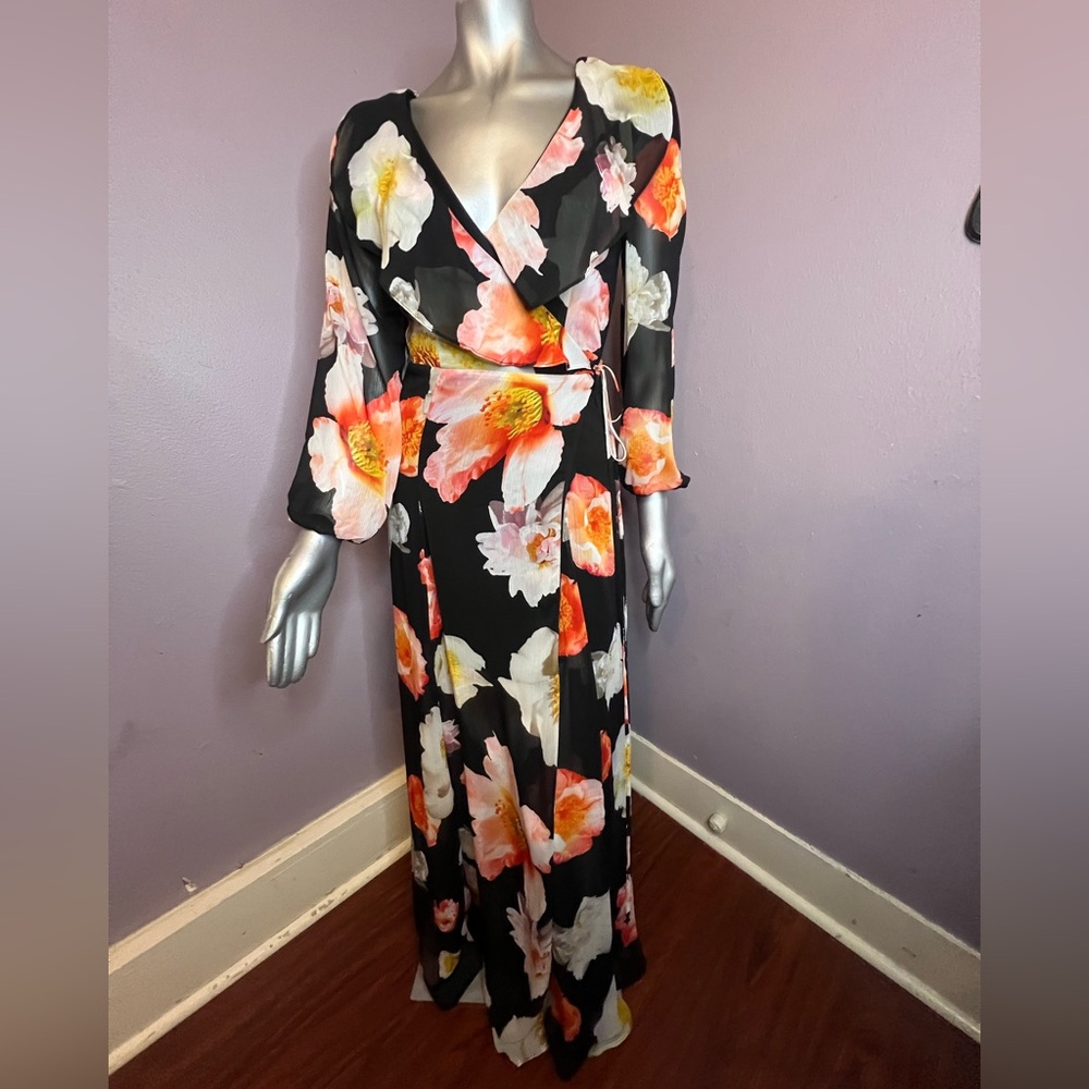 GB  Black Floral Long Sleeve Dress